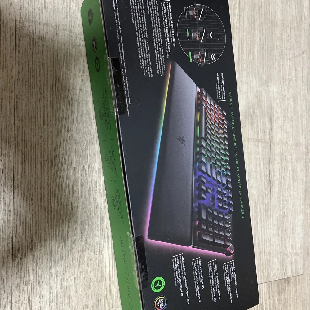 Razer Huntsman V2 Analog Gaming Keyboard Optical Switches‎ Black